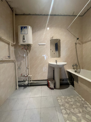 Продам двухкомнатную (2-комн.) квартиру, Комарова б-р, 16к4, Ростов-на-Дону г