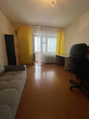 Продам двухкомнатную (2-комн.) квартиру, Комарова б-р, 16к4, Ростов-на-Дону г