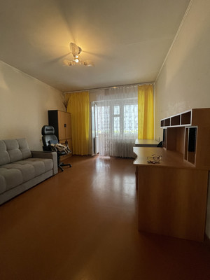 Продам двухкомнатную (2-комн.) квартиру, Комарова б-р, 16к4, Ростов-на-Дону г