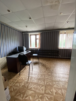 Продам коммерческое помещение 663,7 м2, Чапаева ул, 41, Таловая рп