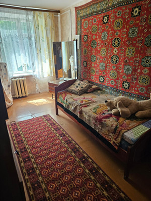 Продам трехкомнатную (3-комн.) квартиру, Пионерская ул, 13, Томилино рп