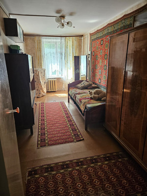 Продам трехкомнатную (3-комн.) квартиру, Пионерская ул, 13, Томилино рп