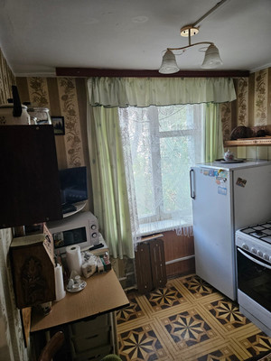Продам трехкомнатную (3-комн.) квартиру, Пионерская ул, 13, Томилино рп