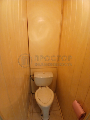 Продам двухкомнатную (2-комн.) квартиру, Холмогорская ул, 6к2, Москва г