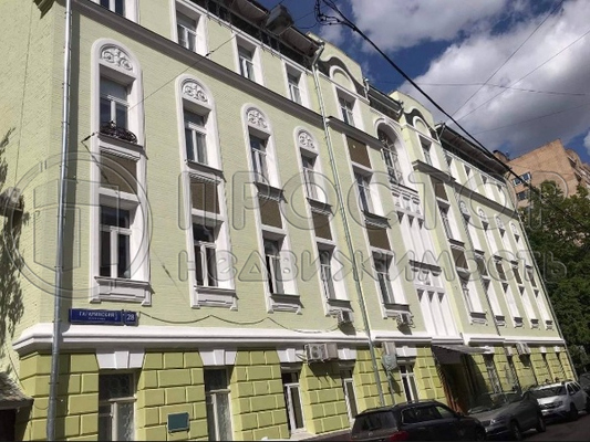Продам трехкомнатную (3-комн.) квартиру, Гагаринский пер, 28, Москва г
