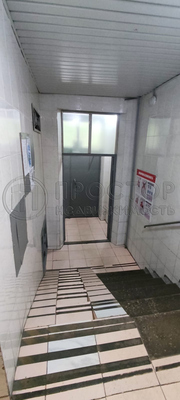 Продам двухкомнатную (2-комн.) квартиру, Кантемировская ул, 5к2, Москва г
