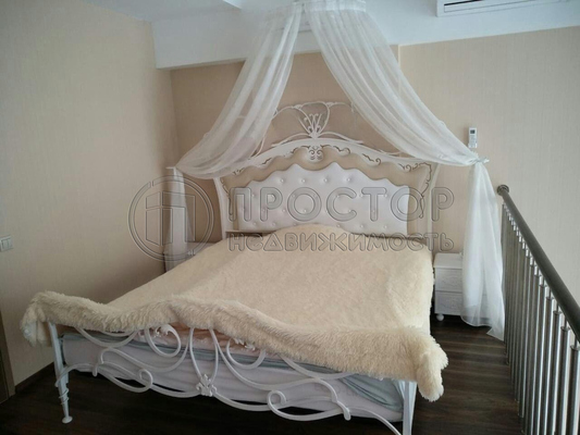 Продам двухкомнатную (2-комн.) квартиру, Верейская ул, 29с151, Москва г
