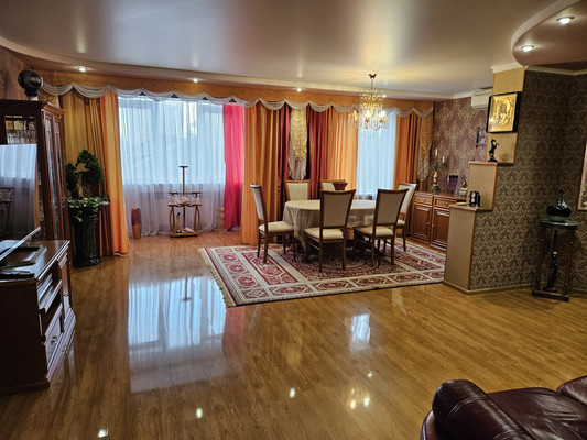 Продам трехкомнатную (3-комн.) квартиру, Передовая ул, 80, Краснодар г