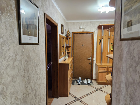 Продам трехкомнатную (3-комн.) квартиру, Передовая ул, 80, Краснодар г