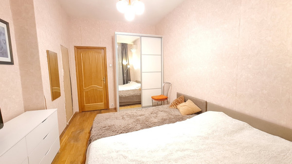 Продам трехкомнатную (3-комн.) квартиру, Комсомольский пр-кт, 14/1, Москва г