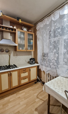 Продам трехкомнатную (3-комн.) квартиру, Комсомольский пр-кт, 14/1, Москва г