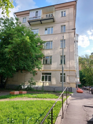 Продам трехкомнатную (3-комн.) квартиру, Комсомольский пр-кт, 14/1, Москва г