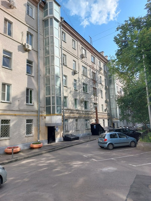 Продам трехкомнатную (3-комн.) квартиру, Комсомольский пр-кт, 14/1, Москва г