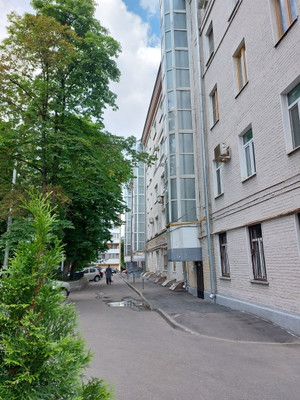 Продам трехкомнатную (3-комн.) квартиру, Комсомольский пр-кт, 14/1, Москва г