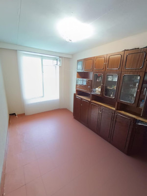 Продам двухкомнатную (2-комн.) квартиру, Славы пр-кт, 2к4, Санкт-Петербург г