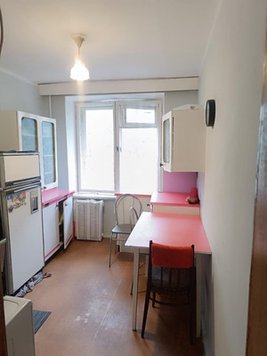 Продам двухкомнатную (2-комн.) квартиру, Славы пр-кт, 2к4, Санкт-Петербург г
