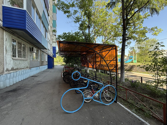 Продам трехкомнатную (3-комн.) квартиру, Вокзальная ул, 76к2, Комсомольск-на-Амуре г