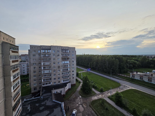 Продам двухкомнатную (2-комн.) квартиру, Дружбы ул, 93, Йошкар-Ола г