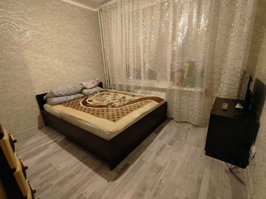 Продам двухкомнатную (2-комн.) квартиру, Солженицына пр-кт, 15/1, Ростов-на-Дону г