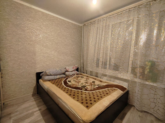 Продам двухкомнатную (2-комн.) квартиру, Солженицына пр-кт, 15/1, Ростов-на-Дону г