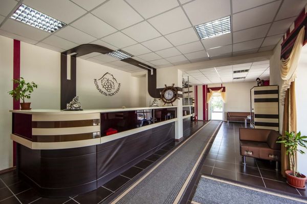 Продам гостиницу 4 500 м2, Морская ул, 3, Коктебель пгт