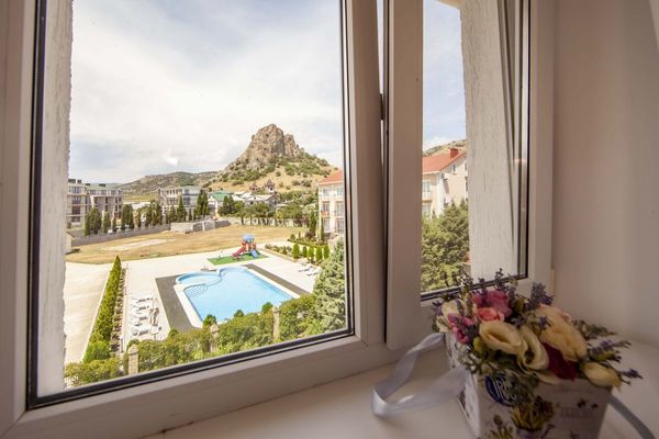 Продам гостиницу 4 500 м2, Морская ул, 3, Коктебель пгт