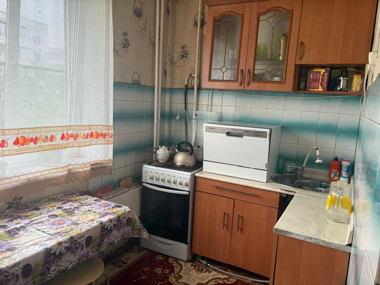 Продам однокомнатную (1-комн.) квартиру, Весенняя ул, 8, Волгодонск г