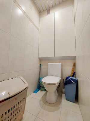 Продам трехкомнатную (3-комн.) квартиру, Западная ул, 44к1, Ям с