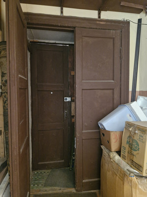 Продам комнату в 8-комн. квартире, Маяковского ул, 34А, Санкт-Петербург г