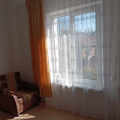 Продам двухкомнатную (2-комн.) квартиру, Лейтенанта Князева ул, 37, Калининград г