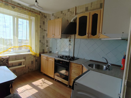 Продам двухкомнатную (2-комн.) квартиру, Добролюбова ул, 34, Нижний Тагил г