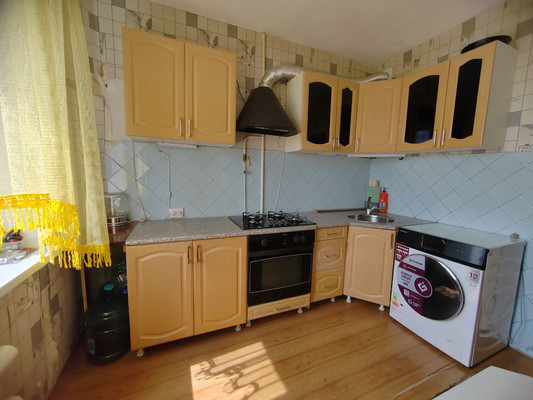 Продам двухкомнатную (2-комн.) квартиру, Добролюбова ул, 34, Нижний Тагил г
