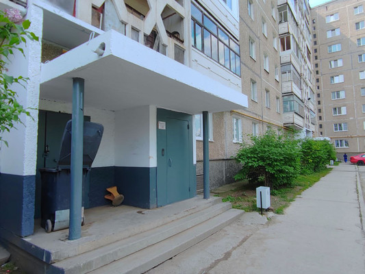Продам двухкомнатную (2-комн.) квартиру, Добролюбова ул, 34, Нижний Тагил г