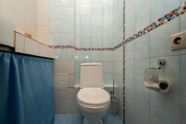 Продам двухкомнатную (2-комн.) квартиру, Байкальская ул, 202к2, Иркутск г
