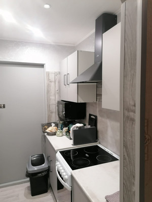 Продам комнату в 11-комн. квартире, Бухарестская ул, 128к2, Санкт-Петербург г