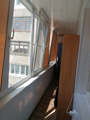 Продам комнату в 11-комн. квартире, Бухарестская ул, 128к2, Санкт-Петербург г