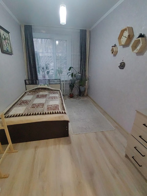 Продам двухкомнатную (2-комн.) квартиру, Горная ул, 8, Туапсе г