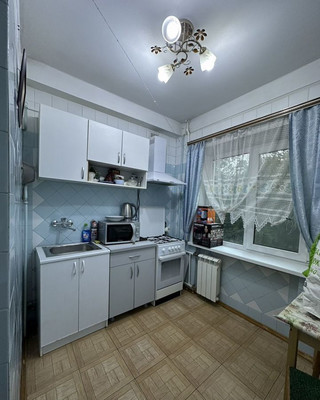 Продам трехкомнатную (3-комн.) квартиру, Зорге ул, 2, Ростов-на-Дону г