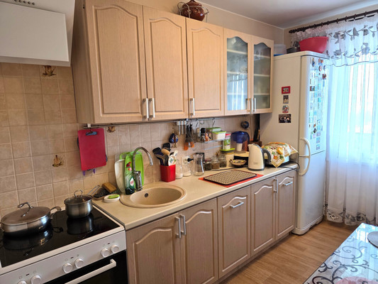 Продам трехкомнатную (3-комн.) квартиру, Ленина ул, 14А, Костомукша г