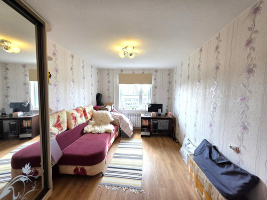 Продам трехкомнатную (3-комн.) квартиру, Ленина ул, 14А, Костомукша г