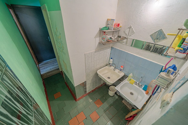 Продам комнату в 11-комн. квартире, Ульяновская ул, 17, Пенза г