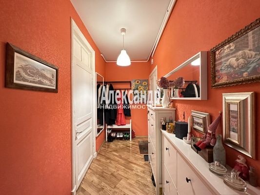 Продам трехкомнатную (3-комн.) квартиру, Конная ул, 5/3, Санкт-Петербург г