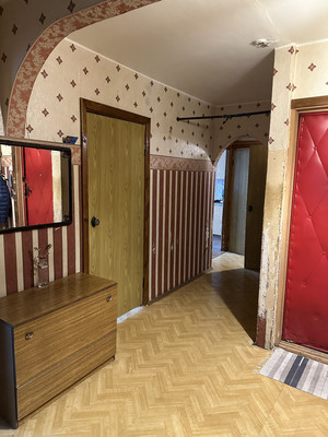Продам трехкомнатную (3-комн.) квартиру, Дачная ул, 23, Раменское г