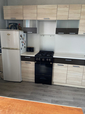 Продам двухкомнатную (2-комн.) квартиру, им. 40-летия Победы ул, 93, Краснодар г