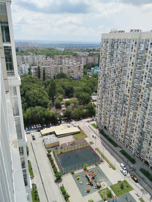Продам двухкомнатную (2-комн.) квартиру, Стабильная ул, 3, Ростов-на-Дону г