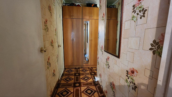 Продам двухкомнатную (2-комн.) квартиру, Менделеева ул, 14, Екатеринбург г