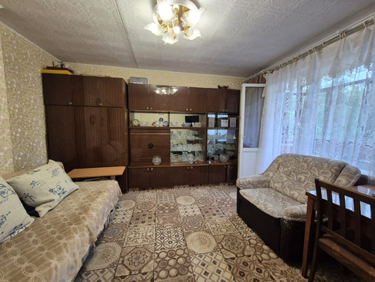 Продам двухкомнатную (2-комн.) квартиру, Менделеева ул, 14, Екатеринбург г