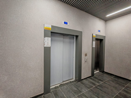 Продам двухкомнатную (2-комн.) квартиру, Командорская ул, 15к1, Краснодар г
