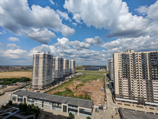 Продам двухкомнатную (2-комн.) квартиру, Командорская ул, 15к1, Краснодар г