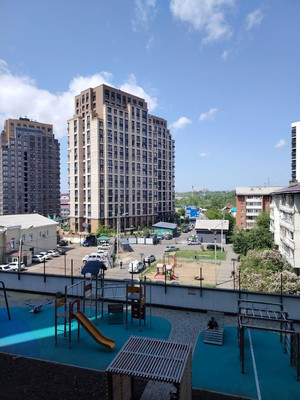 Продам двухкомнатную (2-комн.) квартиру, Лызина ул, 9, Иркутск г